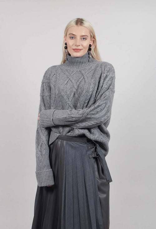 Chunky Cable Knit Jumper in Silver