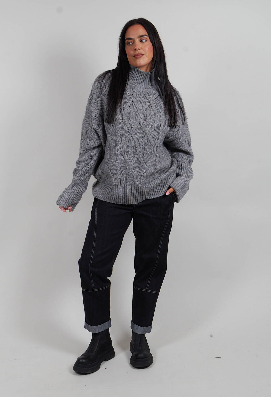 Chunky Cable Knit Jumper in Silver