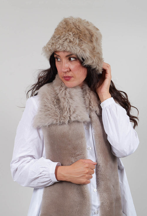 Shearling Bucket Hat in Sandstone
