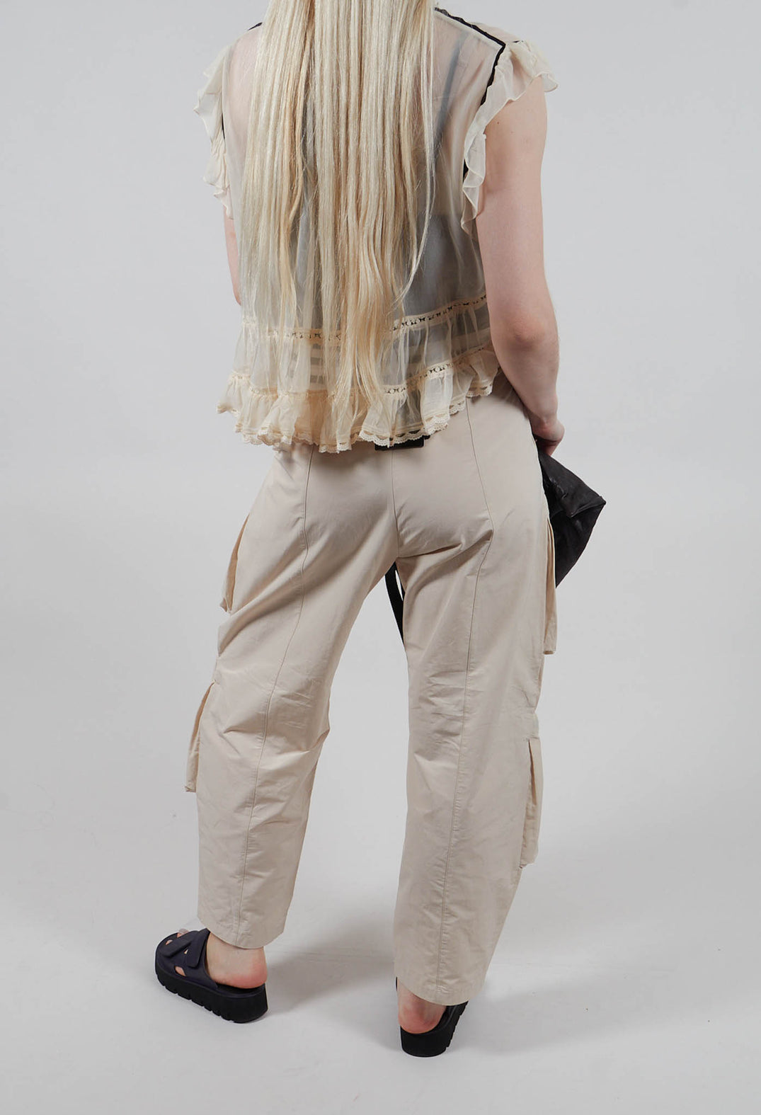 Fukkura Poplin Pants with Tie-Strings in Beige