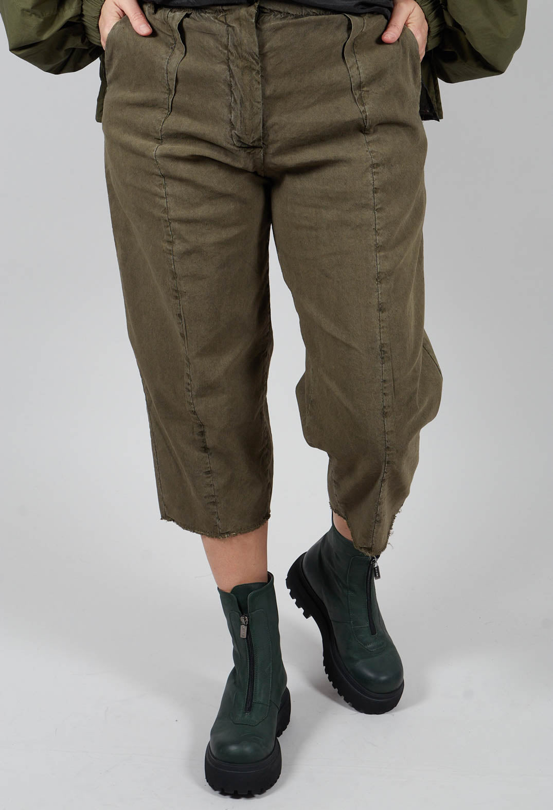 Baggy Leg Trousers in Moss