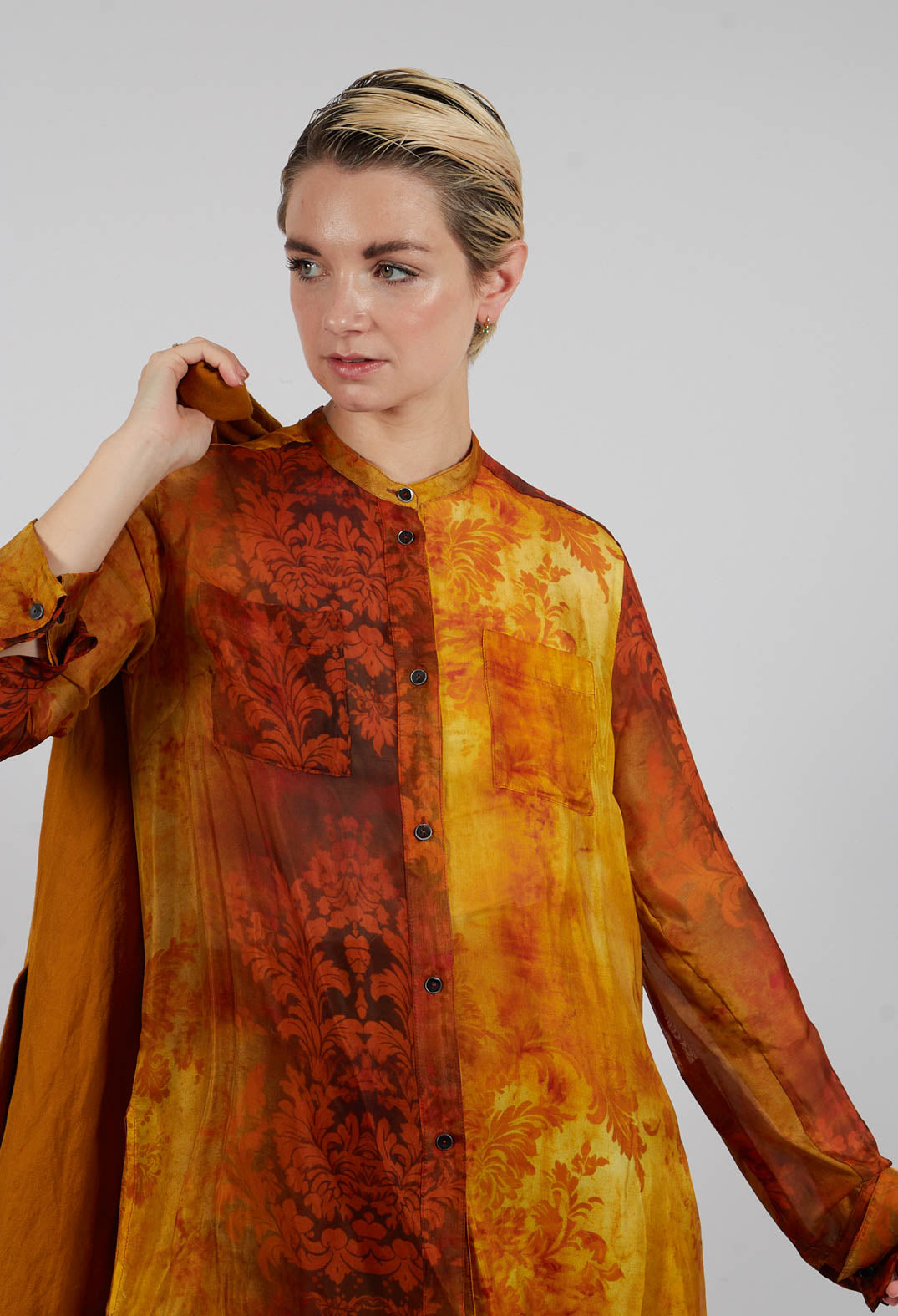 Renaissance Shirt in Stained Orange