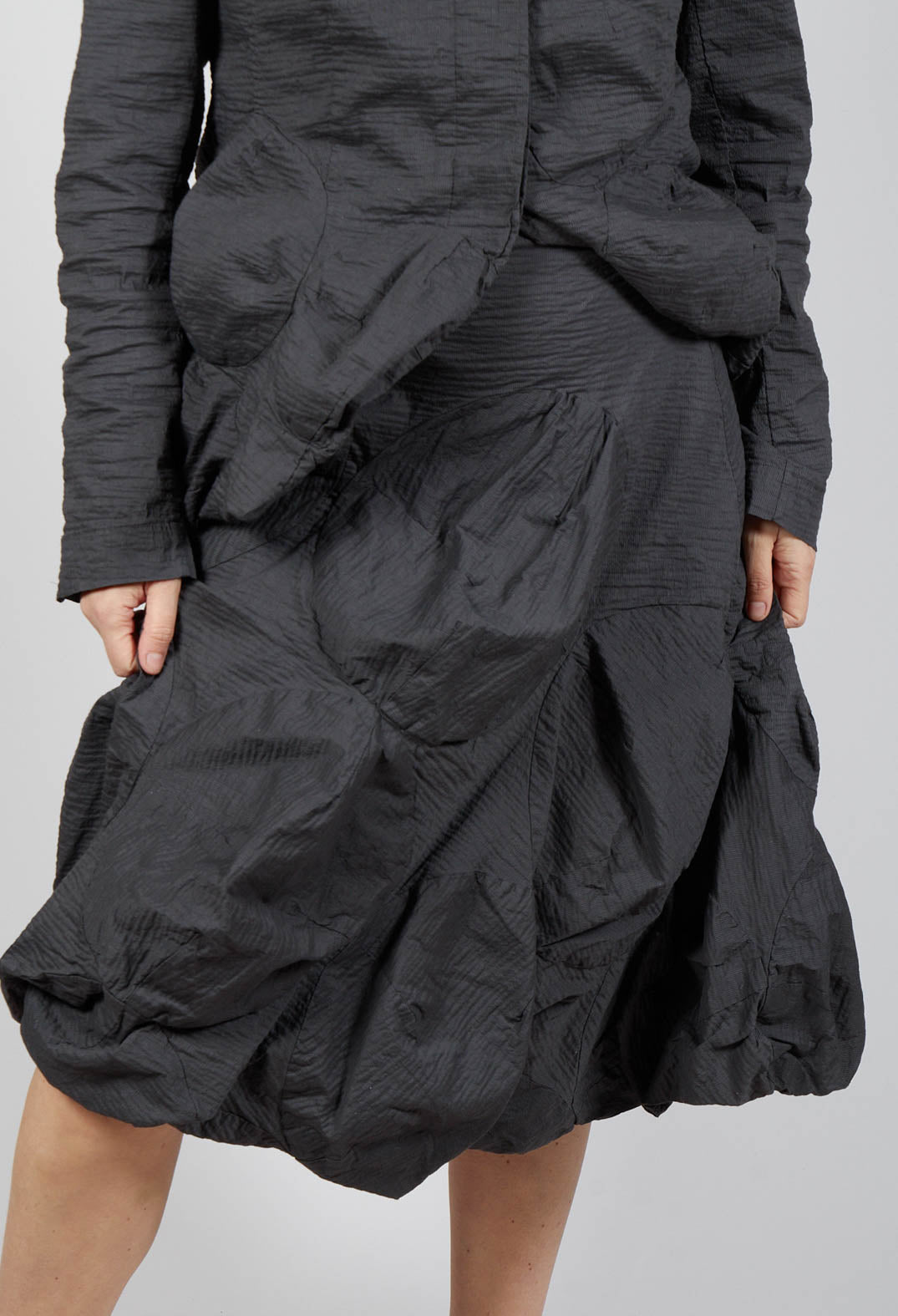 Bubble Skirt in Asteroid