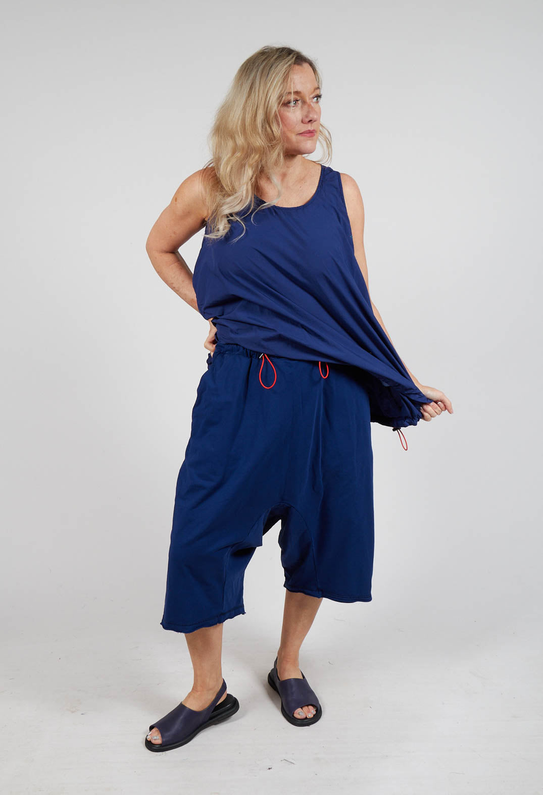 Cropped Drop-Crotch Trousers in Ocean