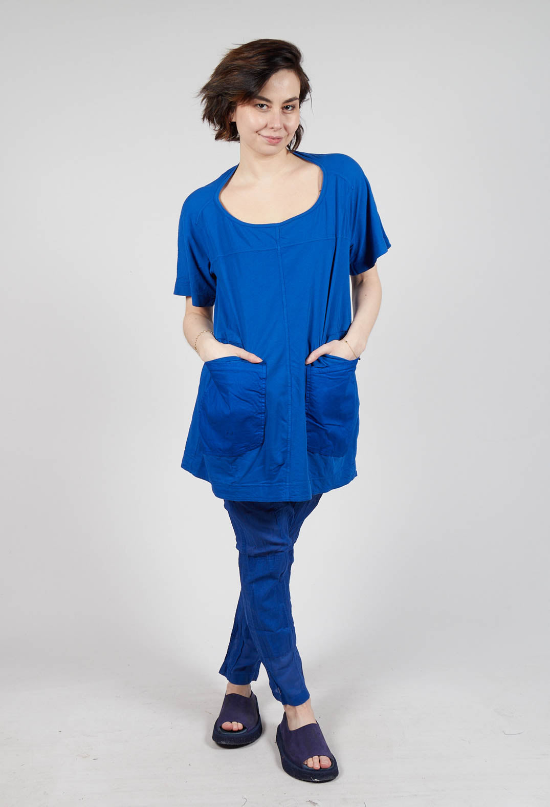 Longline T-Shirt with Front Patch Pockets in Royal