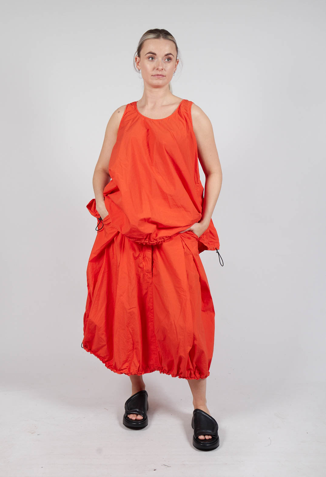 Pull Toggle Hemline Skirt in Mandarine