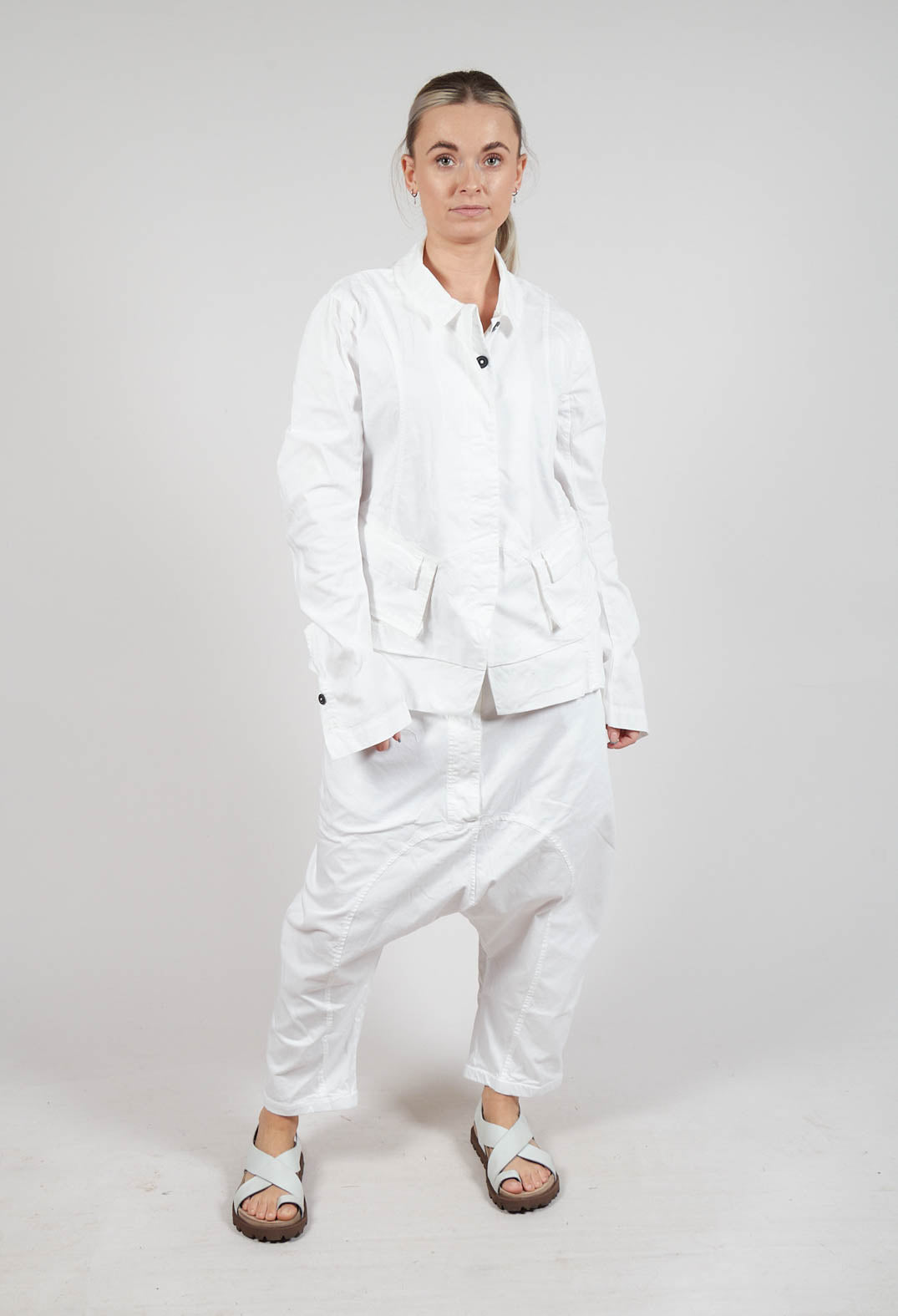 Layered Lettuce-Edge Detail Jacket in Semi Bleach