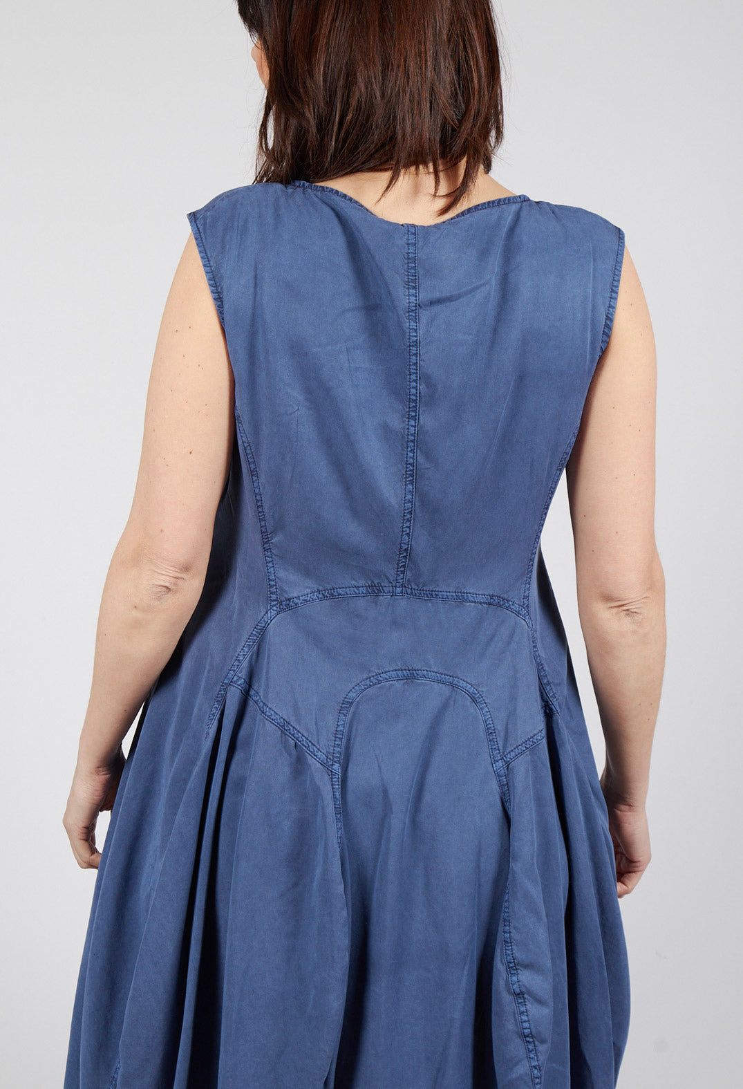 Tulip Dress with Curved Seams in Navy Pigment