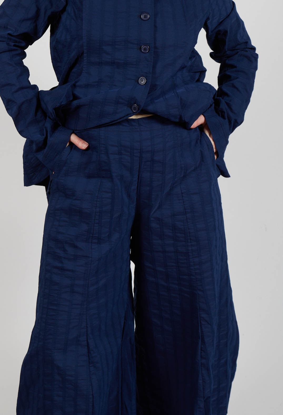 Cropped Straight Leg Trousers in Navy