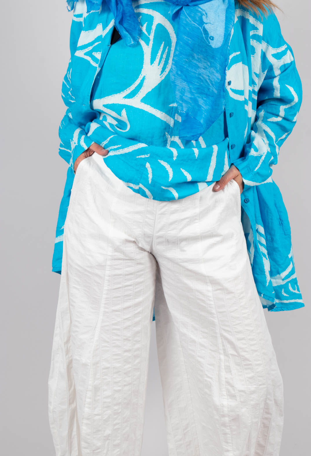 Tulip Hem Trousers in Offwhite