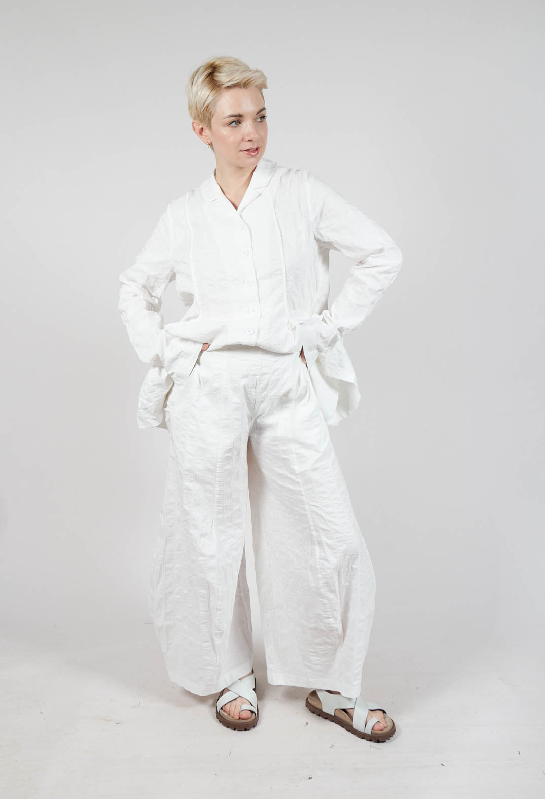 Tulip Hem Trousers in Offwhite