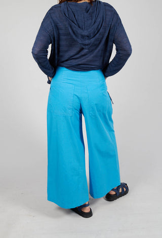 Trousers with Oversized Pleats in Malibu