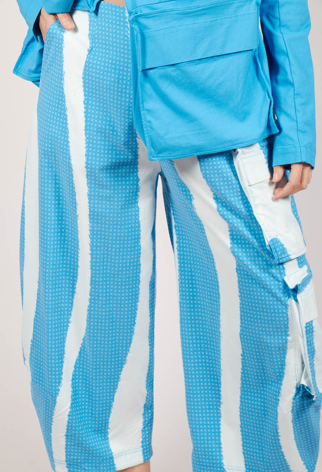 Balloon Trousers with Feature Pockets in Malibu Print