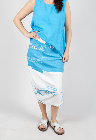 Pull On Curved Hem Pencil Skirt in Malibu Print