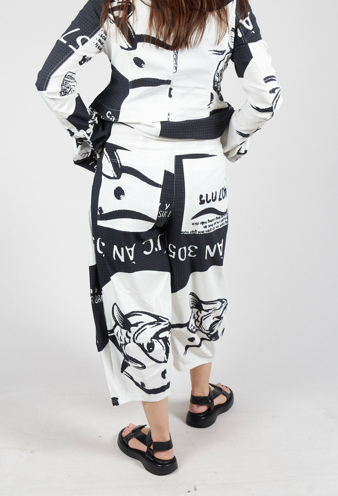 Pull On Balloon Trousers in Black Print