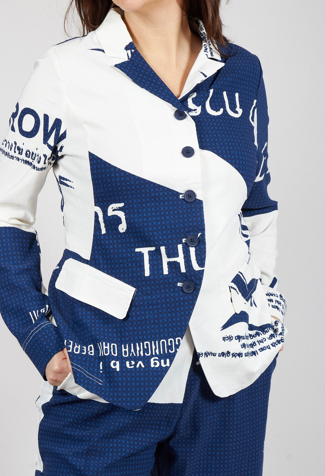 Fitted Jacket in Navy Print