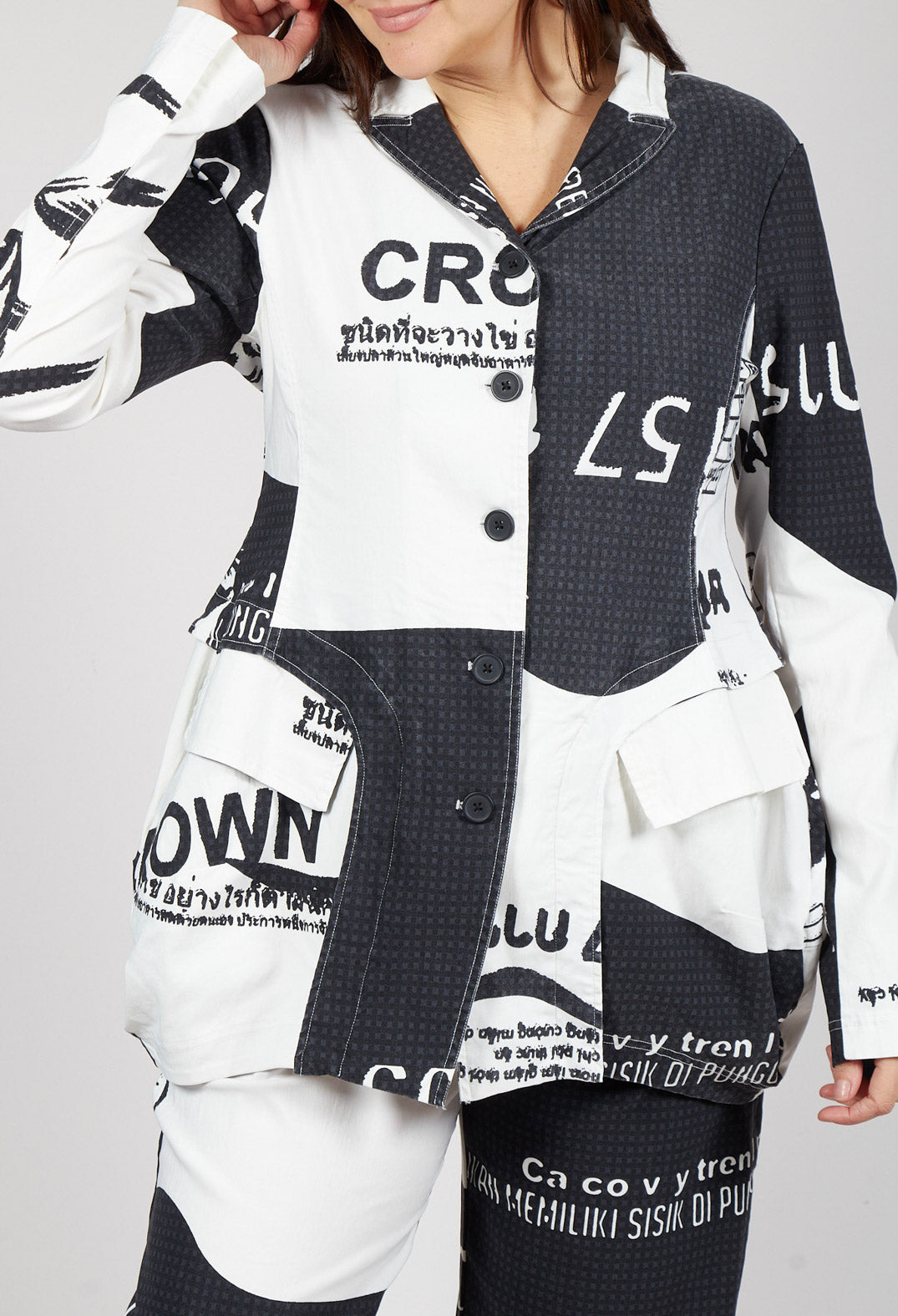 Tulip Hem Jacket in Black Print