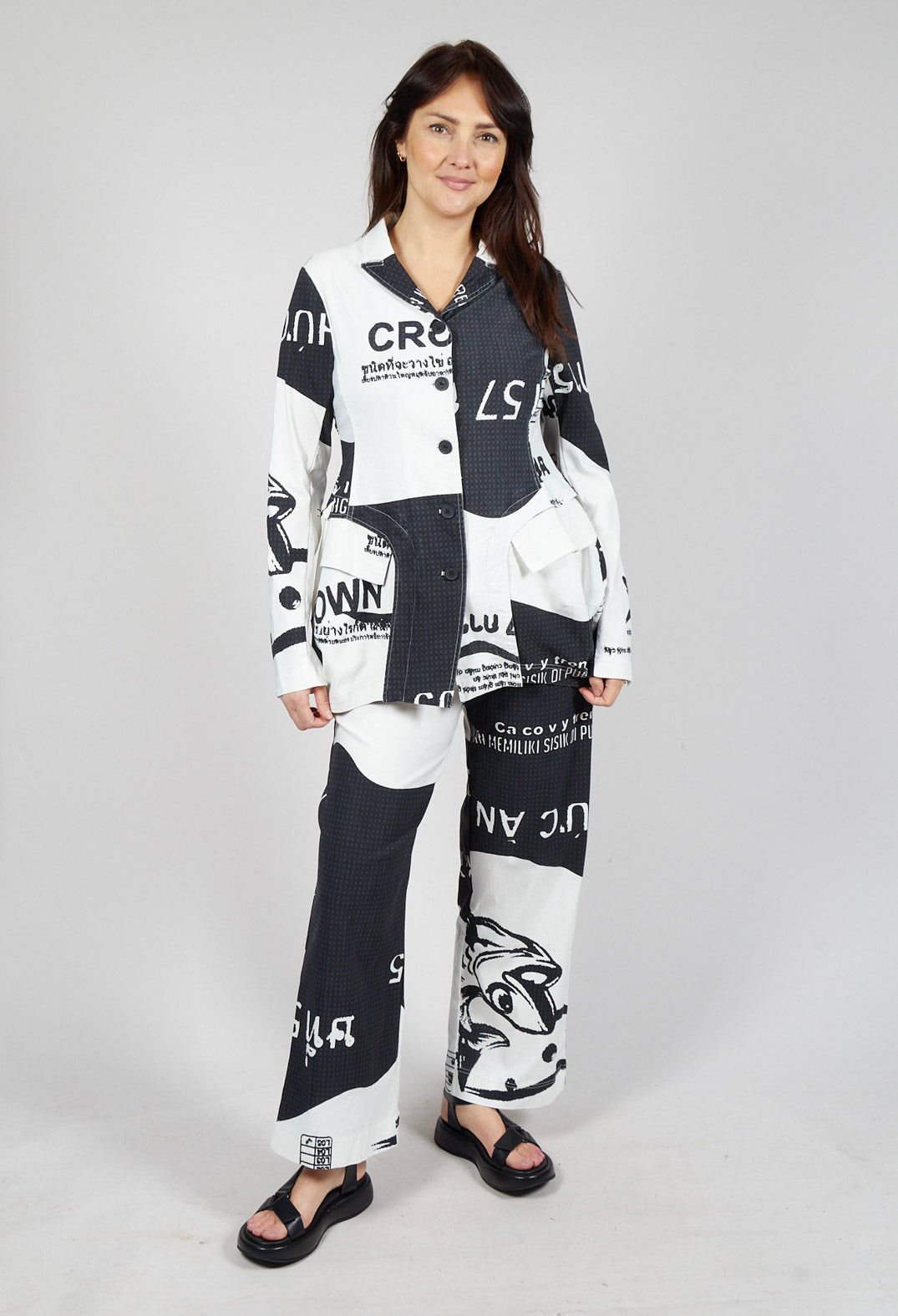 Tulip Hem Jacket in Black Print