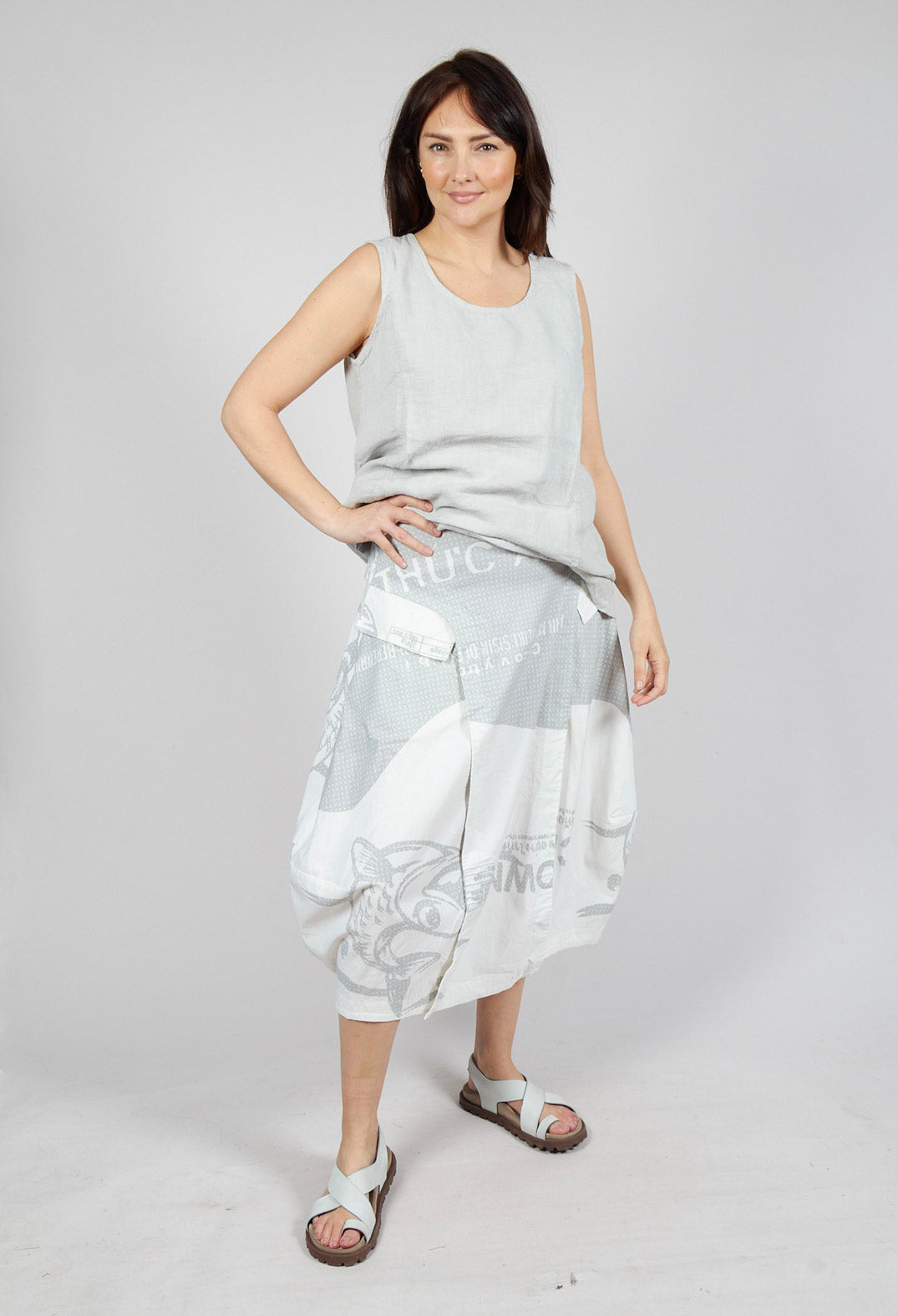 Tulip Skirt with Front Panel in Grey Print
