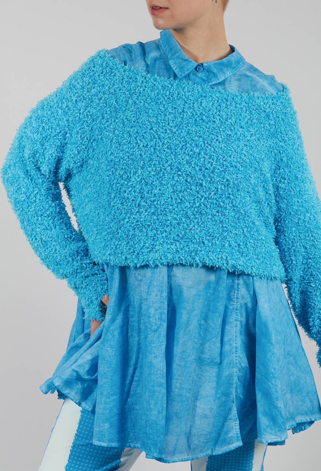 Textured Cropped Jumper in Malibu