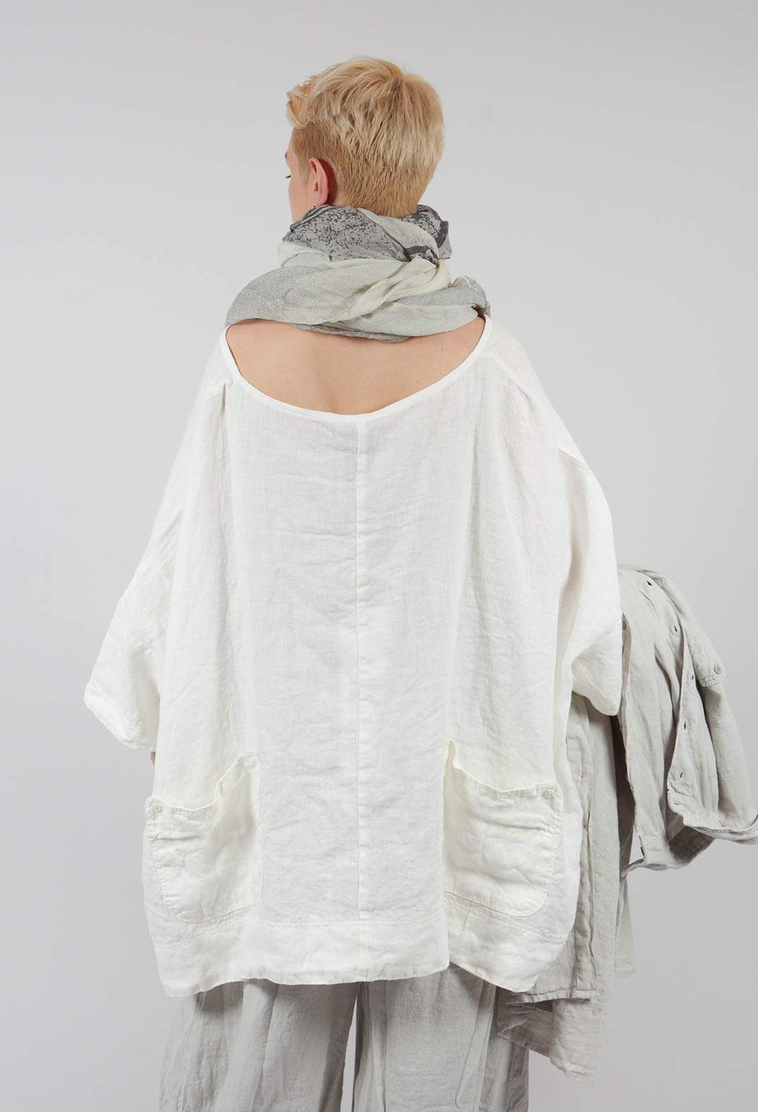 Oversized Linen Top in Offwhite