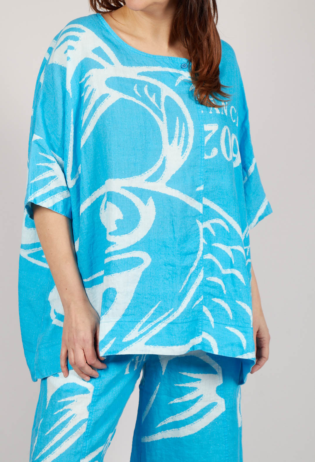 Linen Oversized Top in Malibu Print