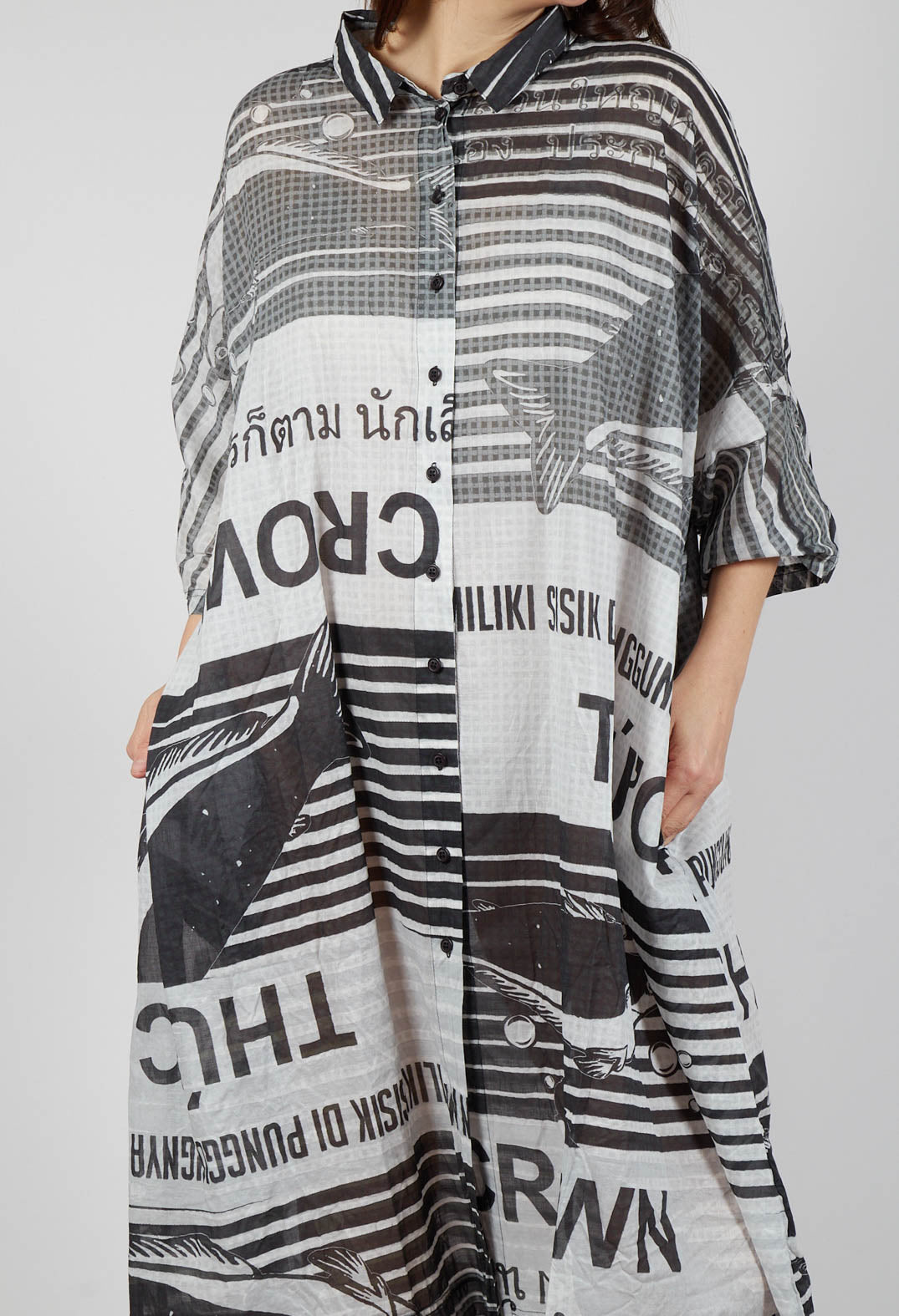 Oversized Lightweight Shirt Dress in Black Print