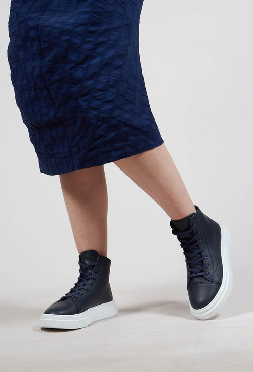 Rundholz Black Label SS25