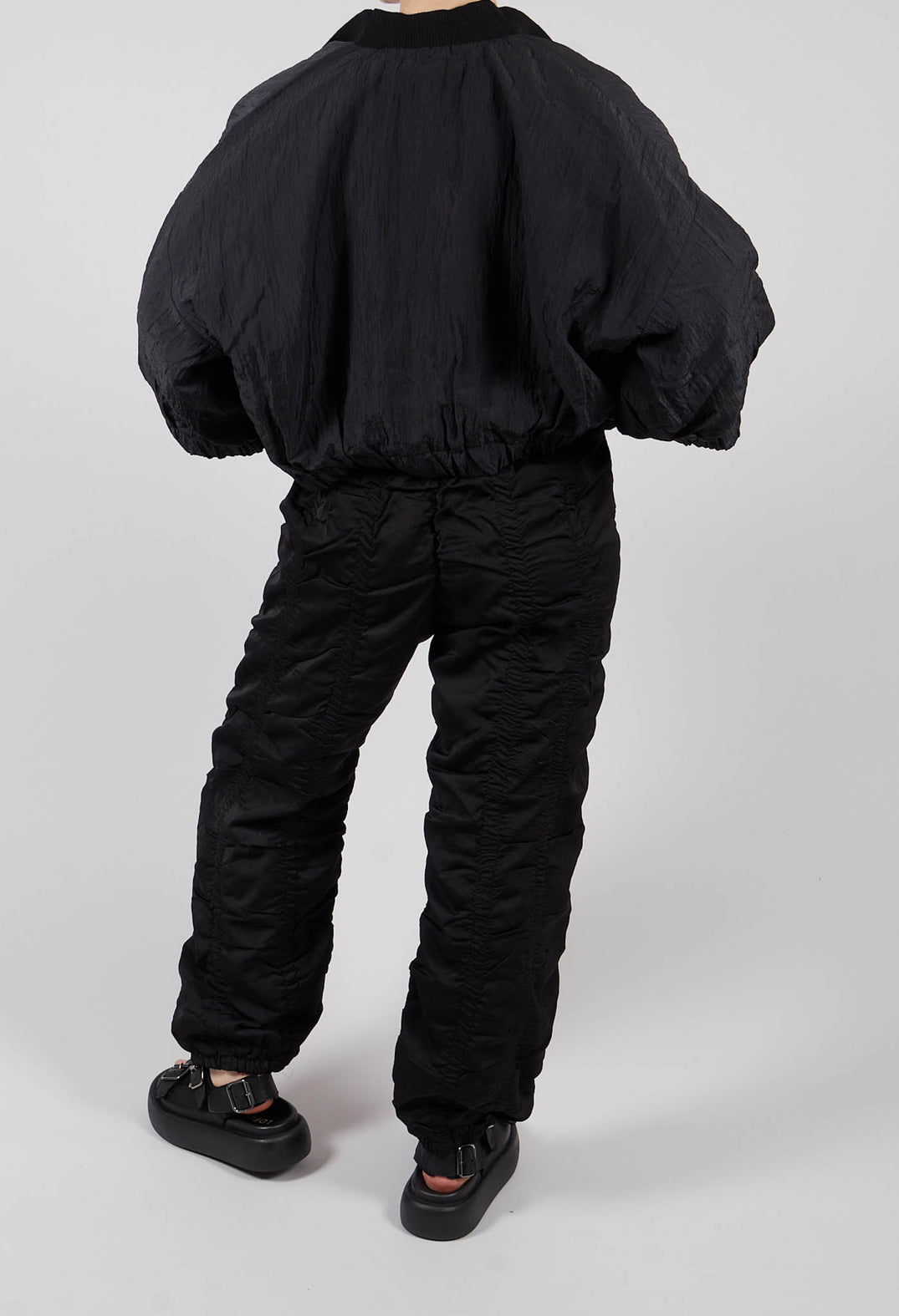 Oishi Trousers in Black