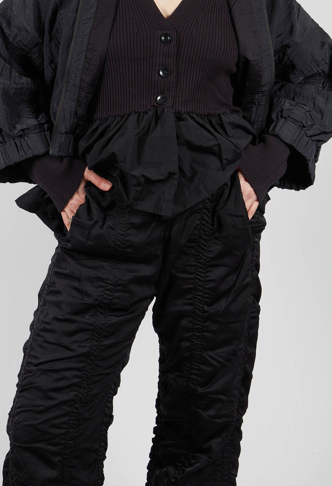 Oishi Trousers in Black