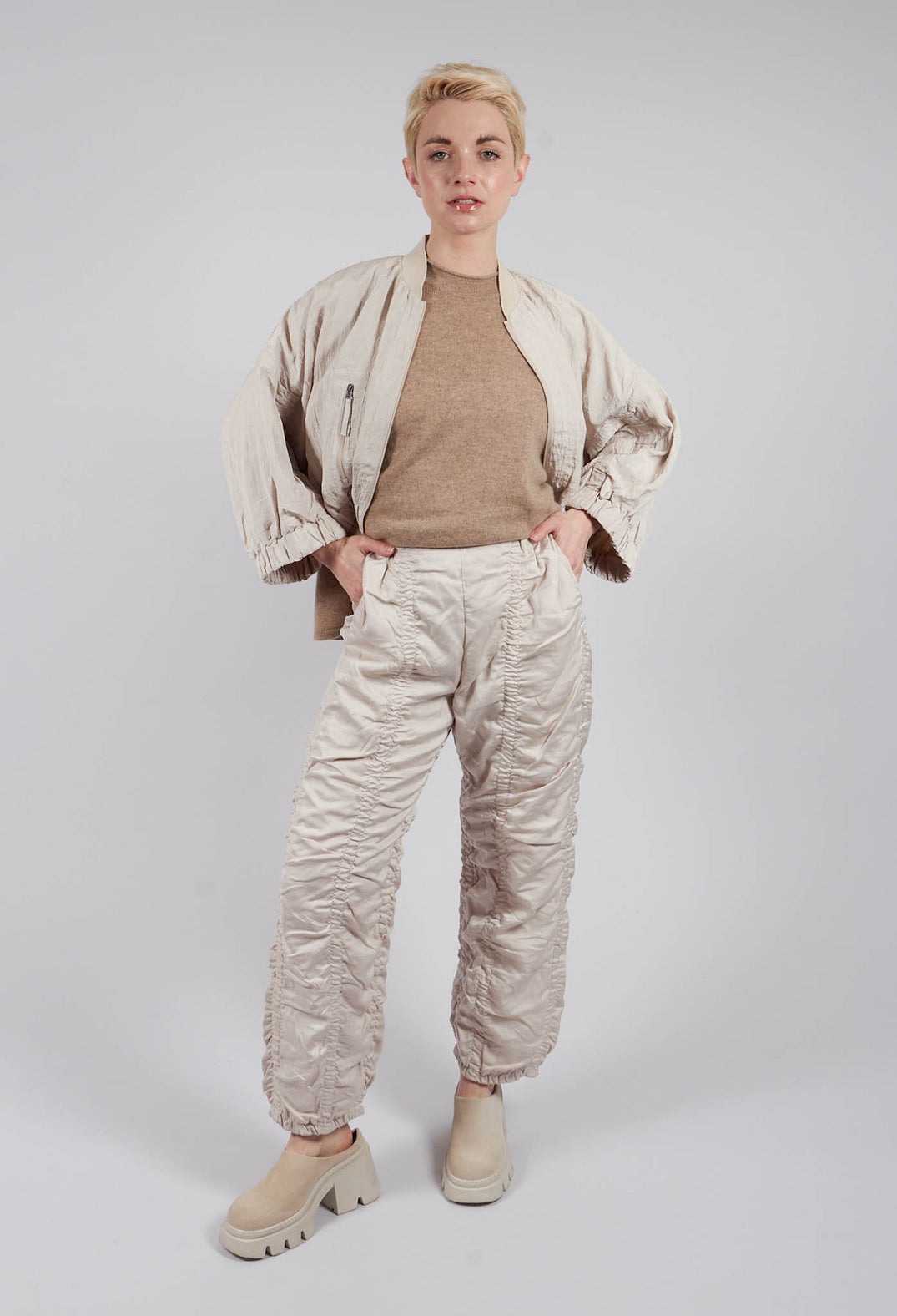 Oishi Trousers in Cream