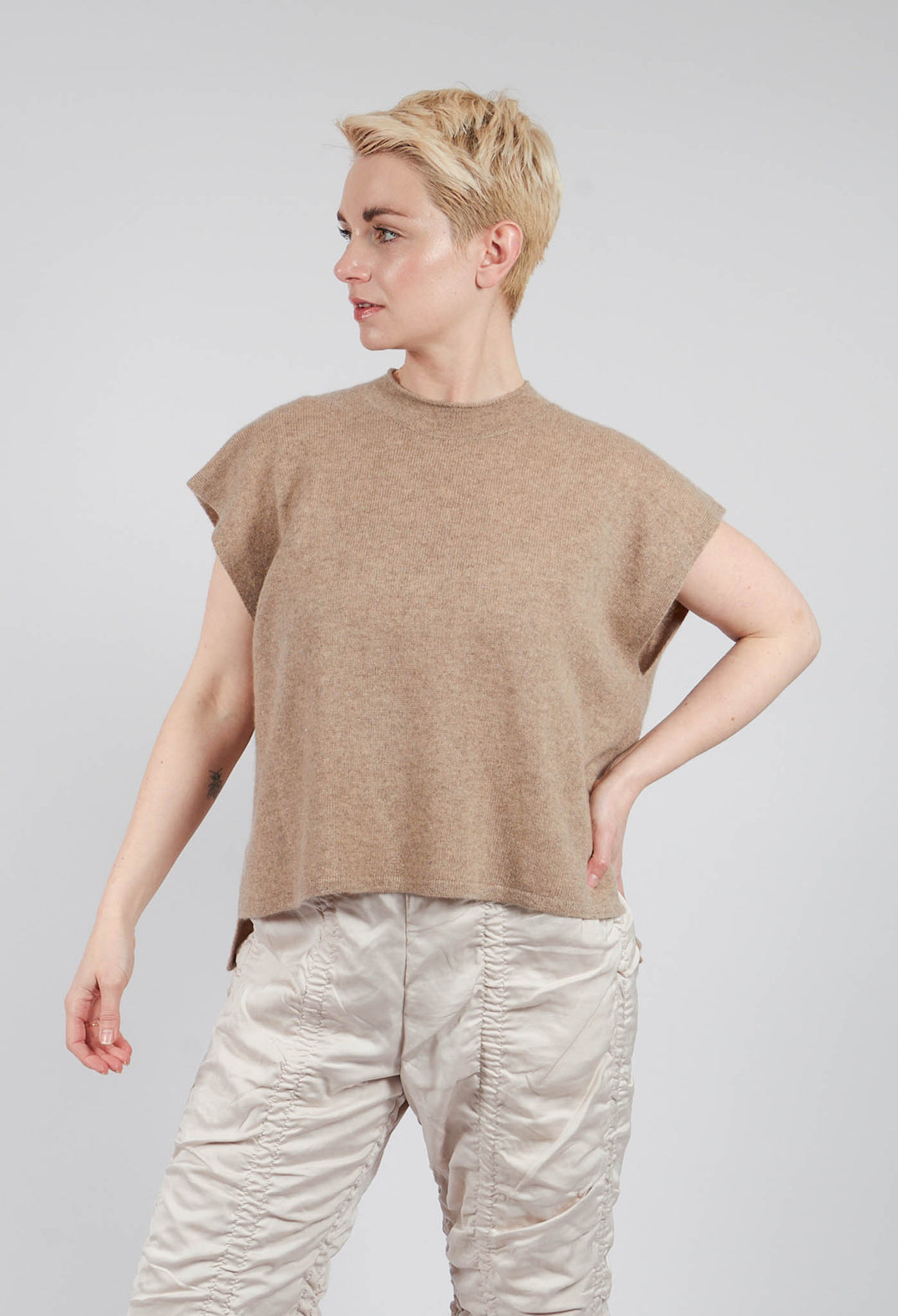 Cloud Cashmere Blouse in Camel