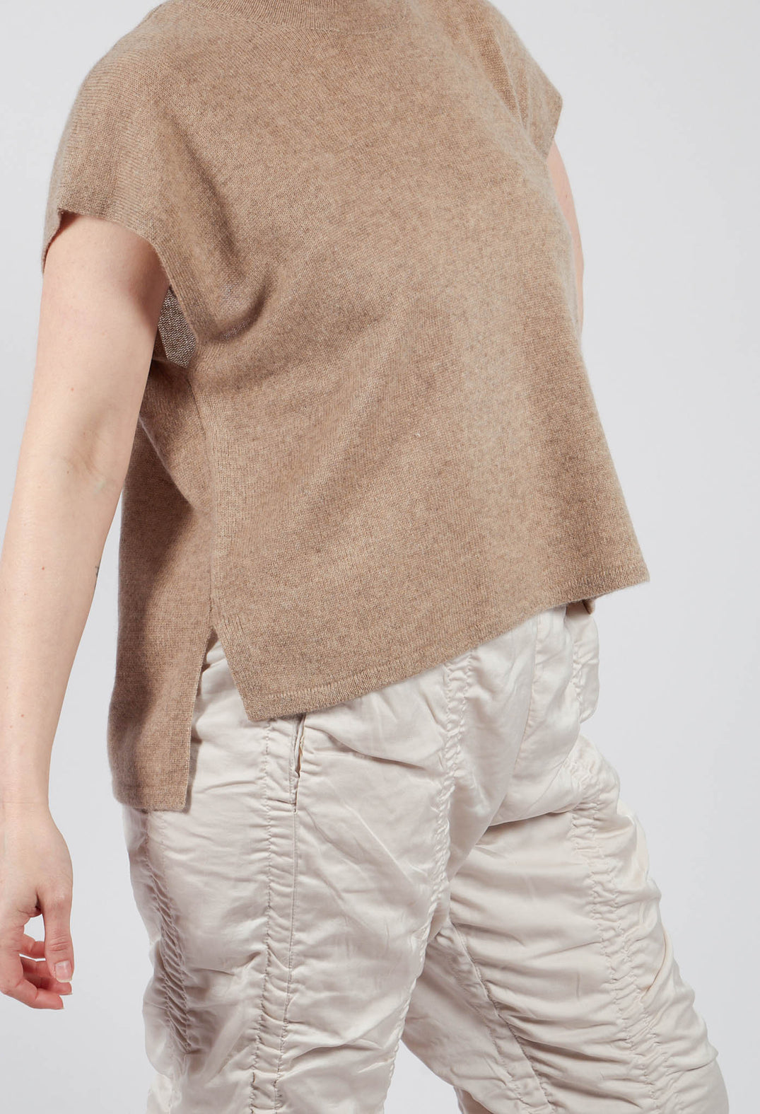 Cloud Cashmere Blouse in Camel