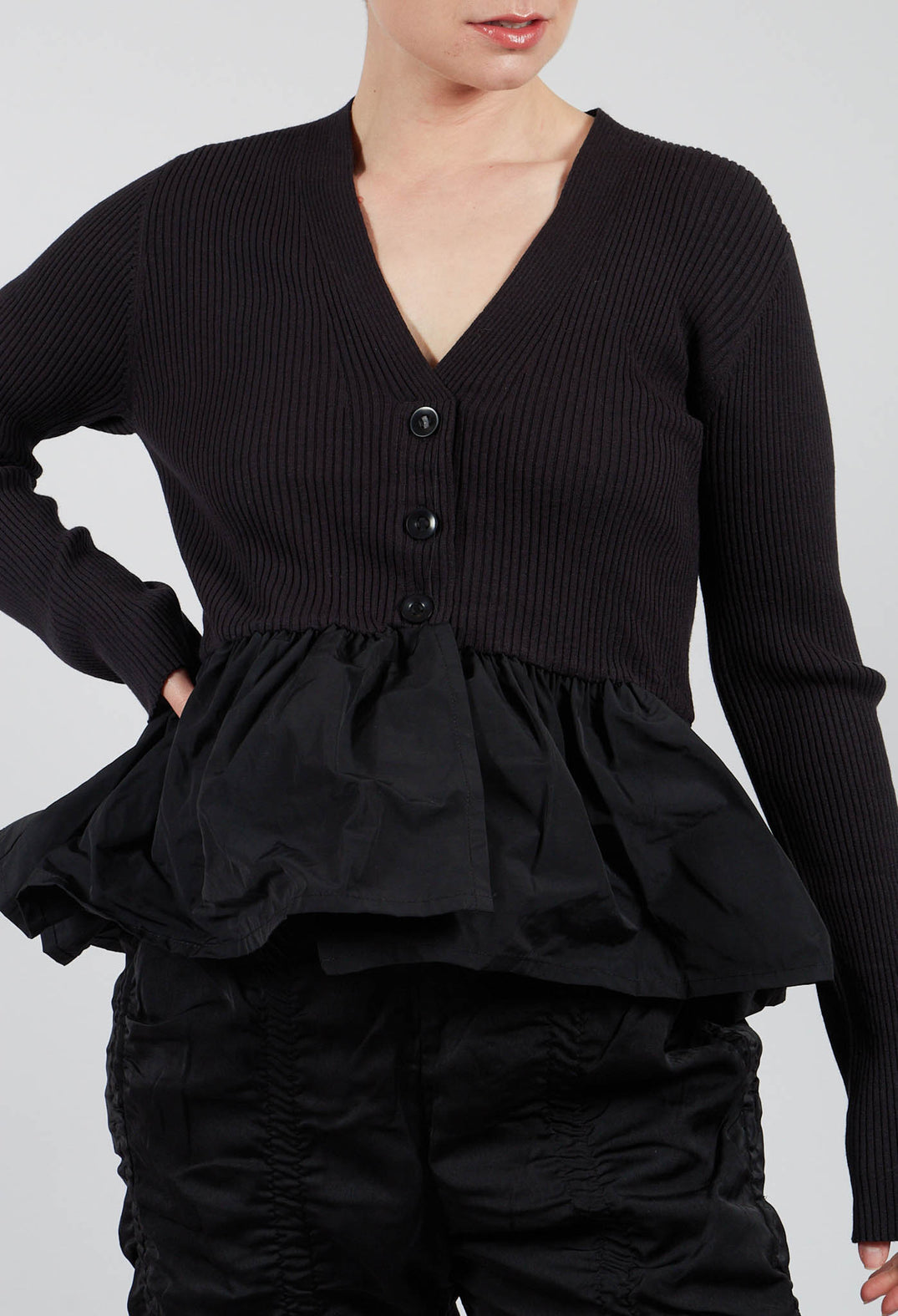 Saku Blouse in Black
