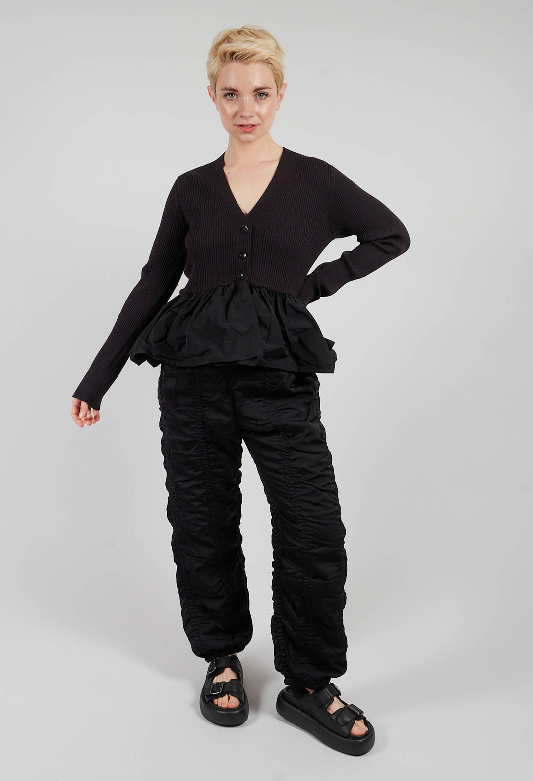 Saku Blouse in Black