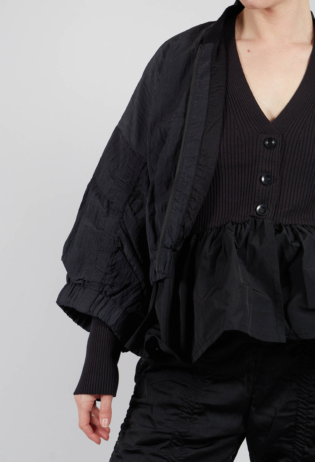 Hannoki Jacket in Black