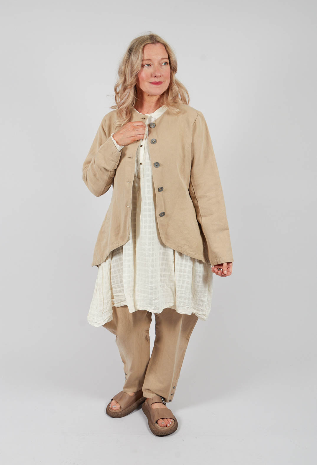 Merja Trousers in Sand