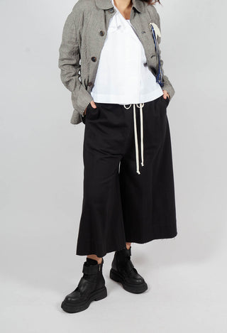 Wide Leg Trousers in Black