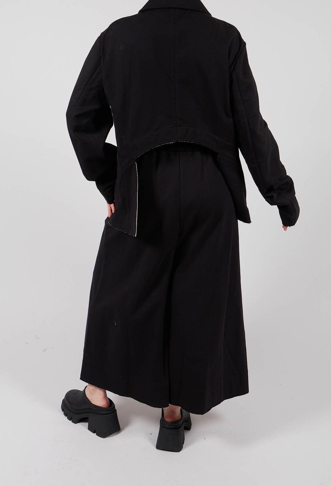 Wide Leg Trousers in Black
