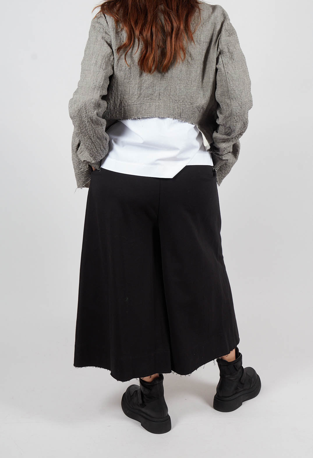 Wide Leg Trousers in Black