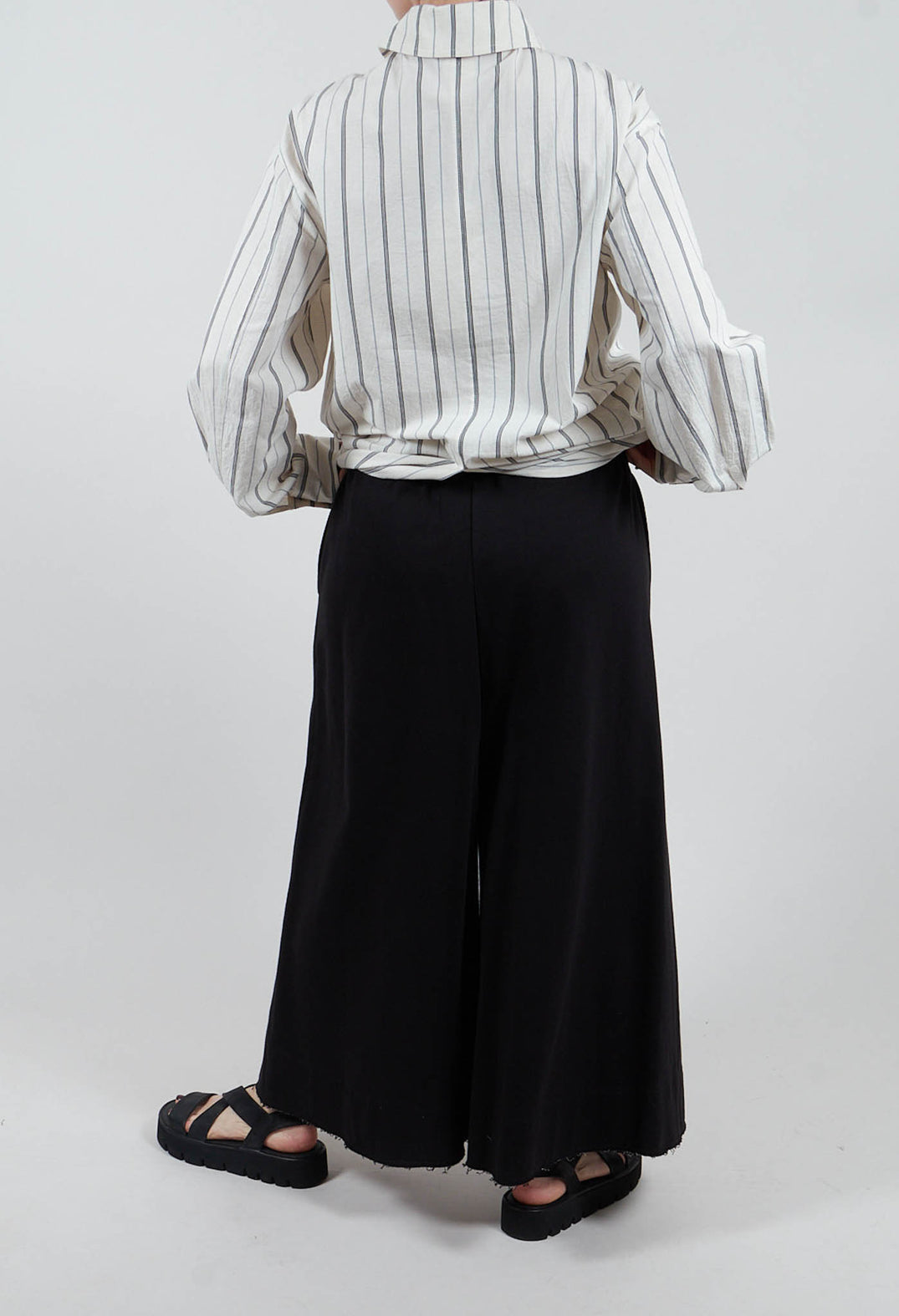 Wide Leg Trousers in Black