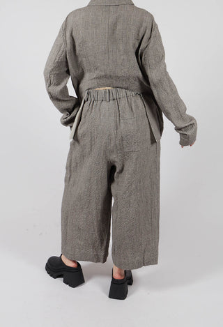 Cropped Trousers in Black and White