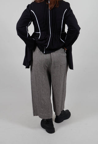 Cropped Trousers in Black and White