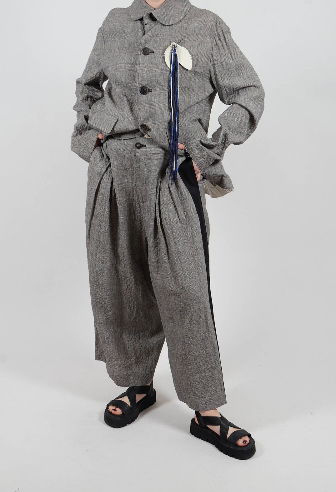 Cropped Trousers in Black and White