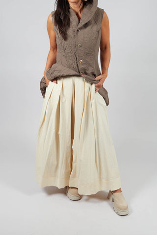 Pleat Front Trousers in Cream