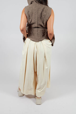 Pleat Front Trousers in Cream