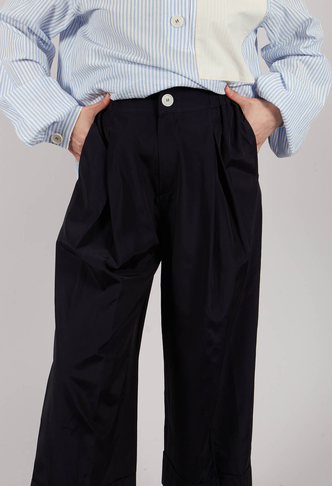 Ankle Hem Trousers in Blue