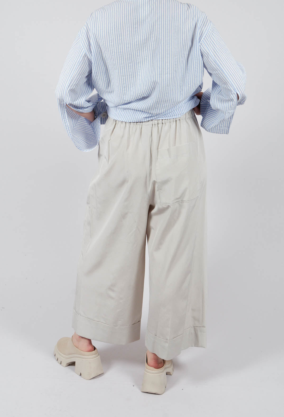 Ankle Hem Trousers in Beige
