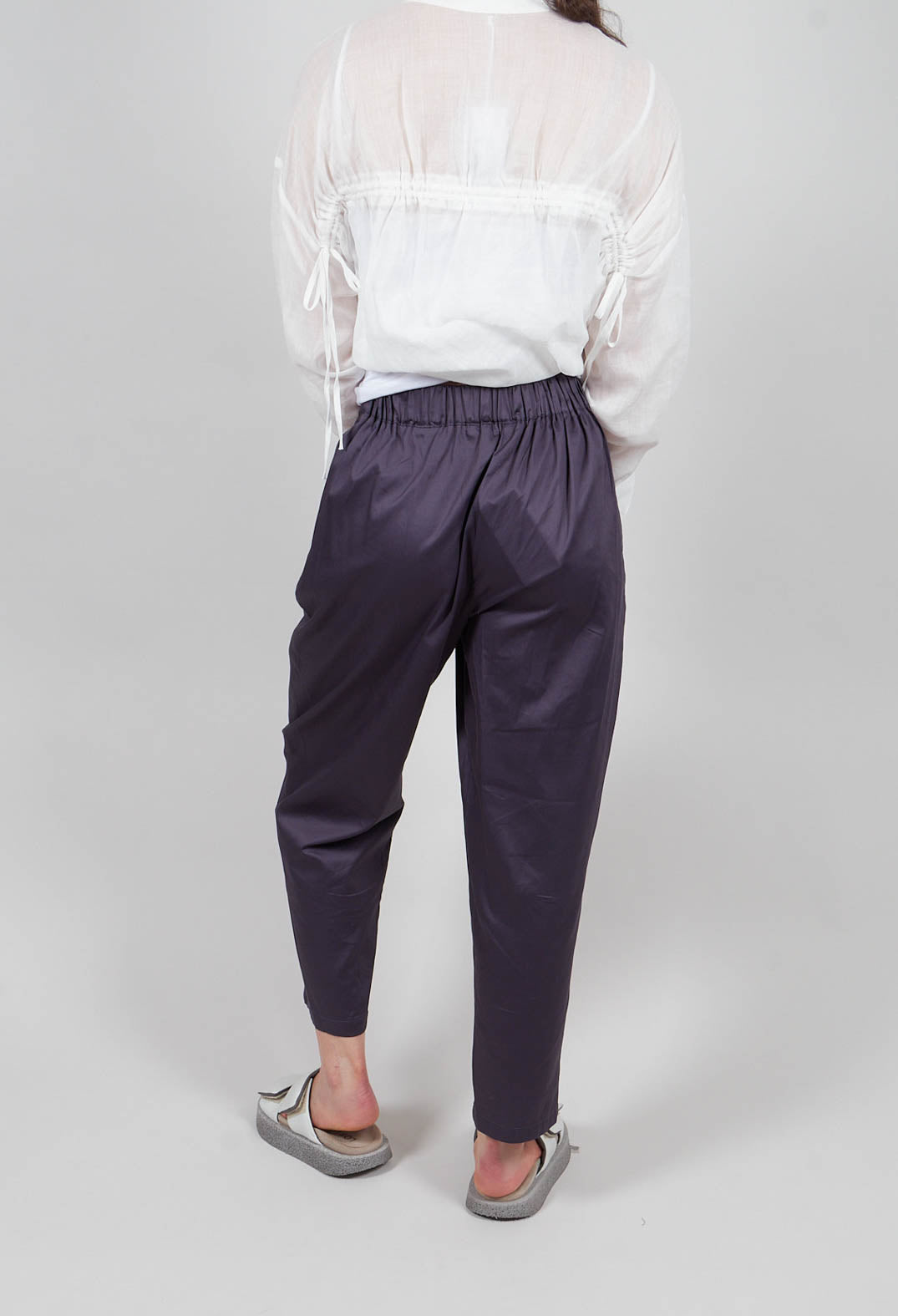 Straight Leg Trouser in Navy
