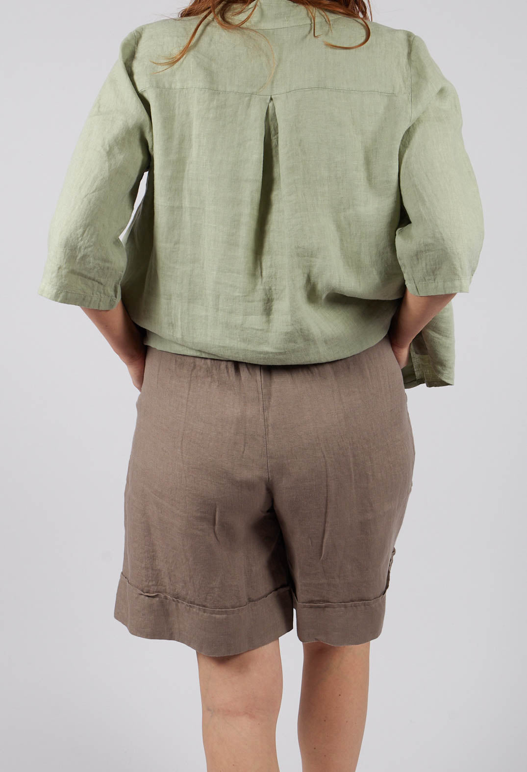 Knee Length Shorts in Fango